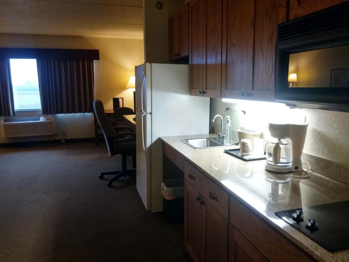 Madelia Hotel & Suites Екстериор снимка