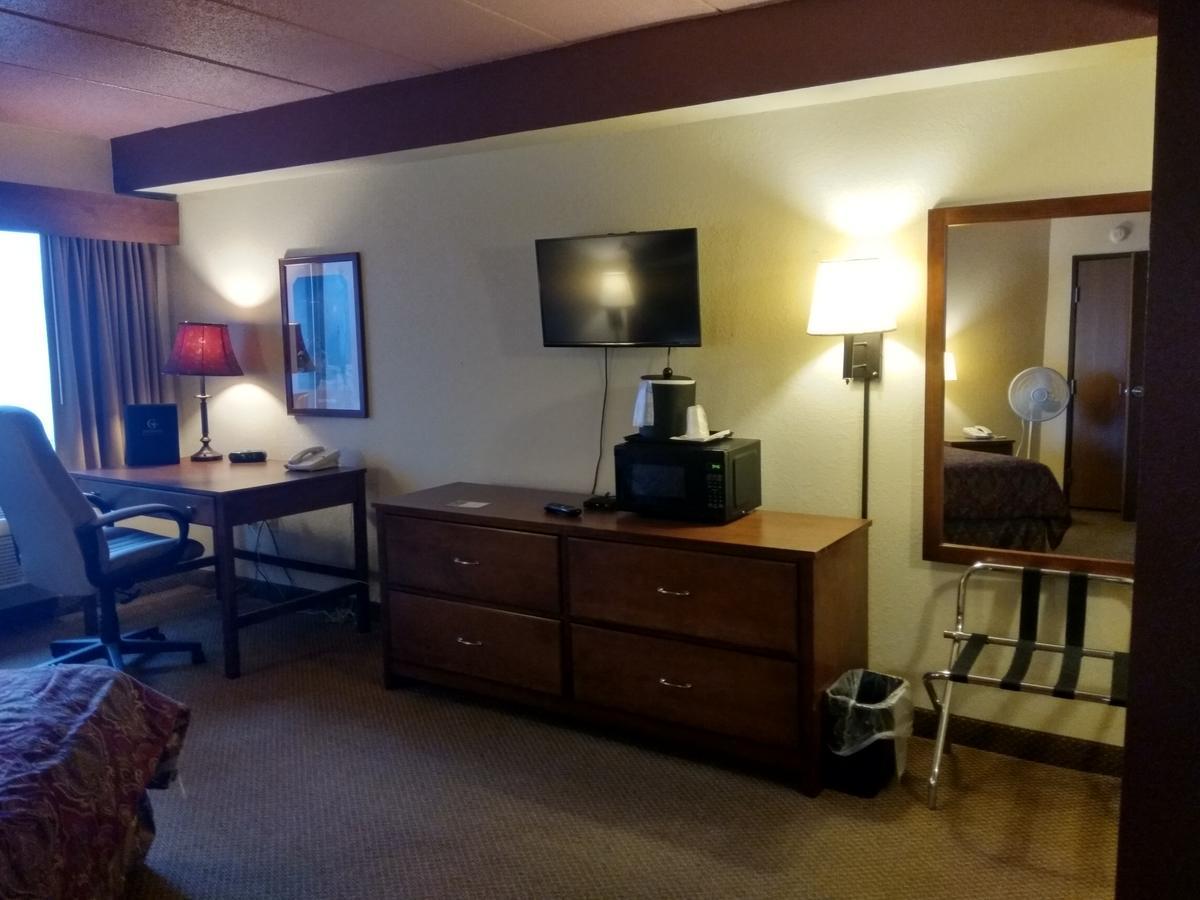 Madelia Hotel & Suites Екстериор снимка