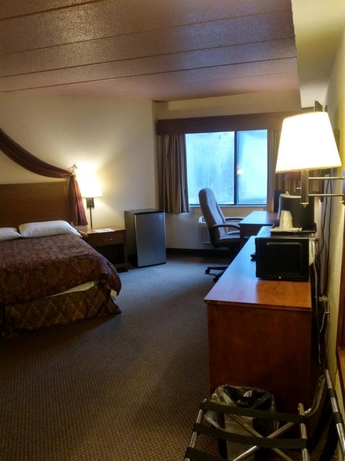 Madelia Hotel & Suites Екстериор снимка