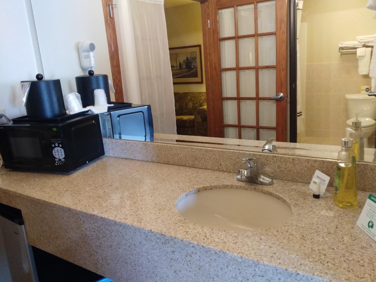 Madelia Hotel & Suites Екстериор снимка