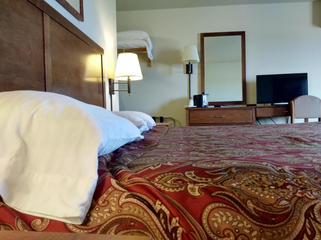 Madelia Hotel & Suites Екстериор снимка