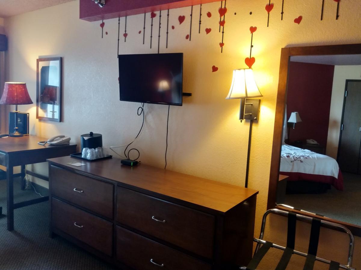 Madelia Hotel & Suites Екстериор снимка