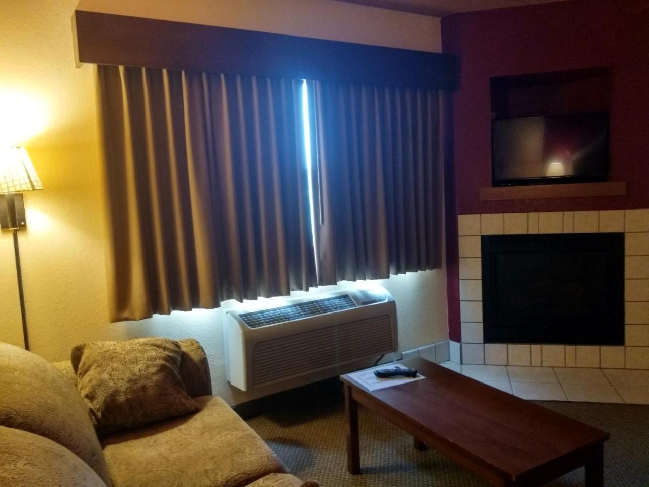 Madelia Hotel & Suites Екстериор снимка